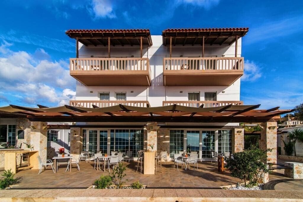 Отель Pal Beach 2*