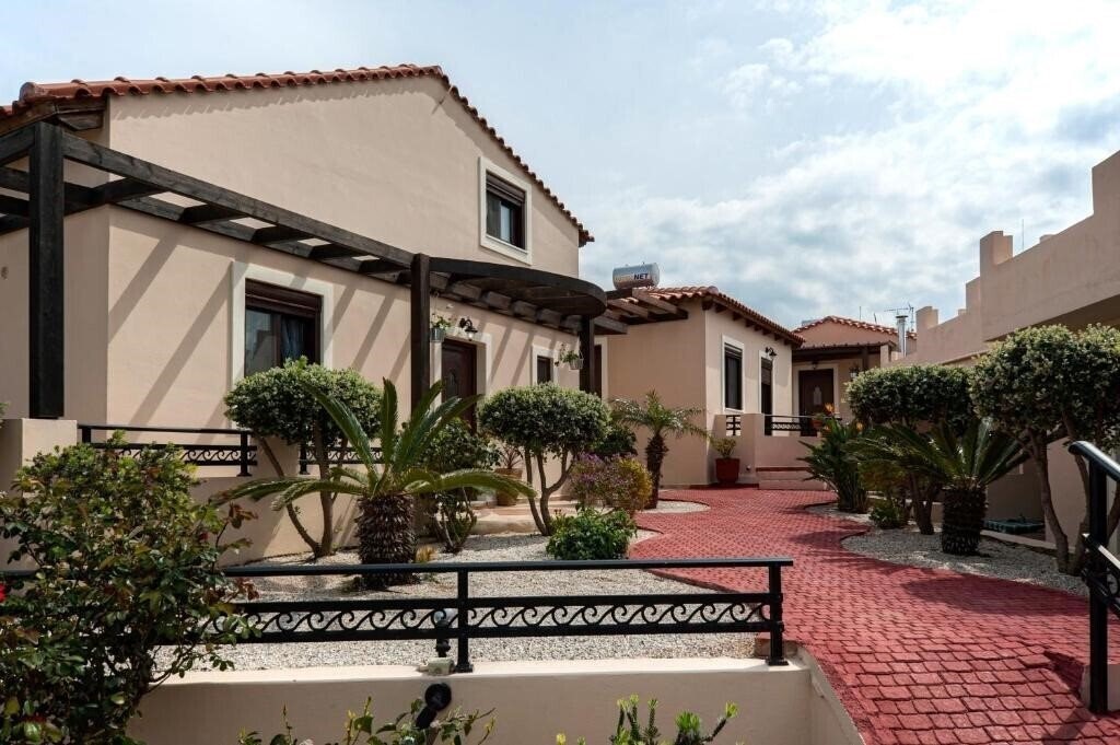 Отель Kyriakis Cozy Appartment 3*
