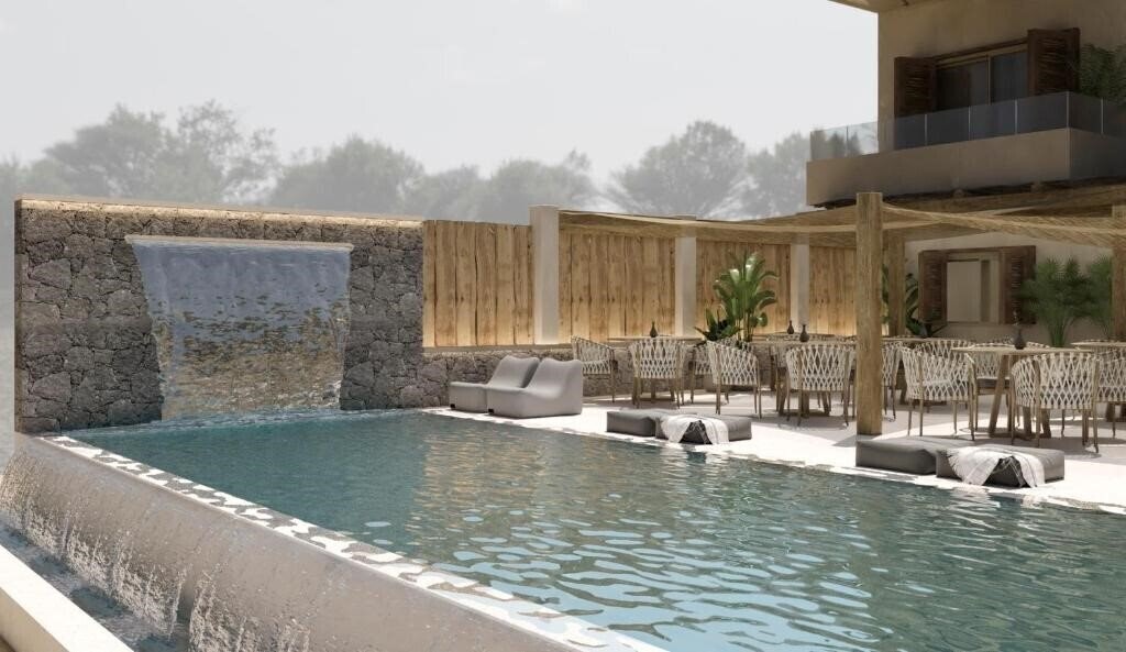 Отель The Noverian Antama Beach 5*