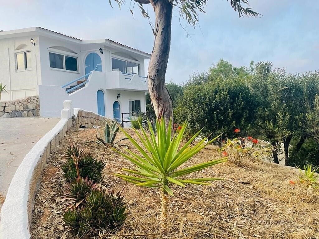 Картинка Lassion Beach Hotel 3*