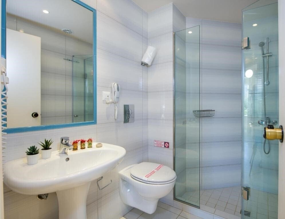 Фото Kedrissos Hotel Apartments 3*