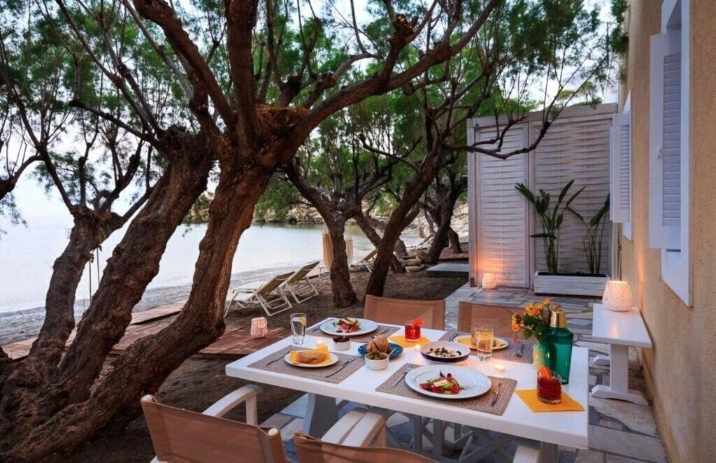 Фотография Apothikes Seaside Private Apartments 3*