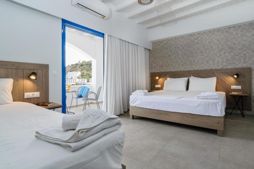 Фото Kyma Hotel Loutro 2*