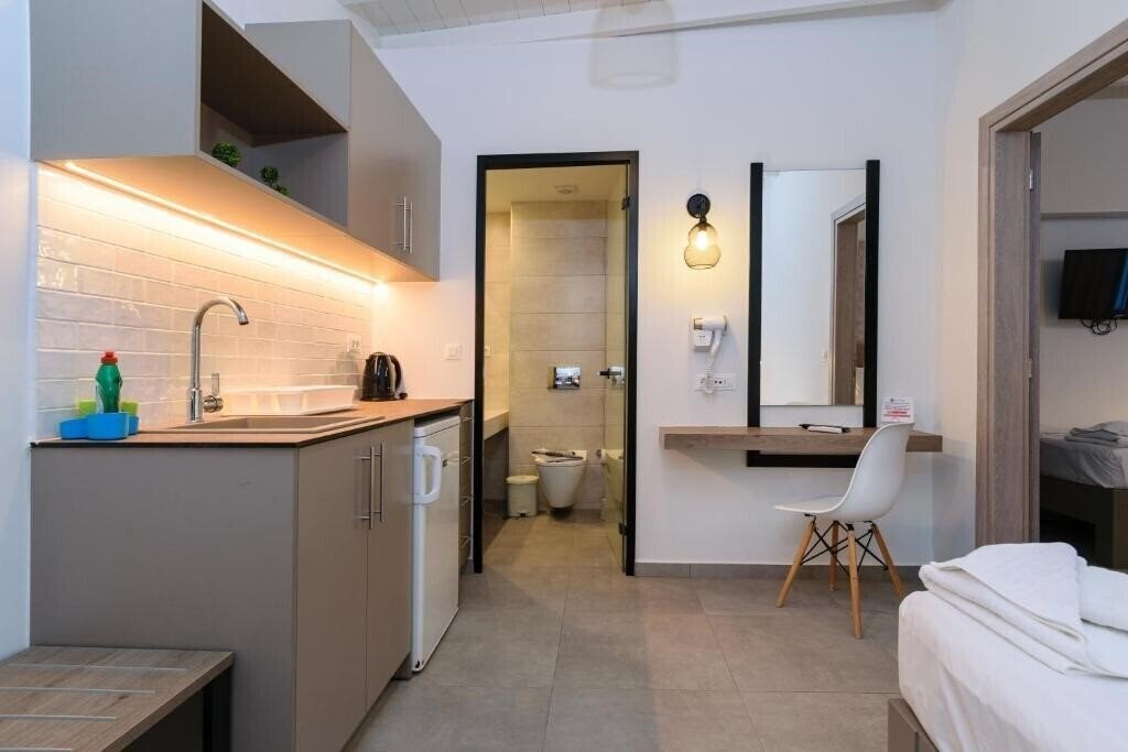 Фотография Kyma Hotel Loutro 2*