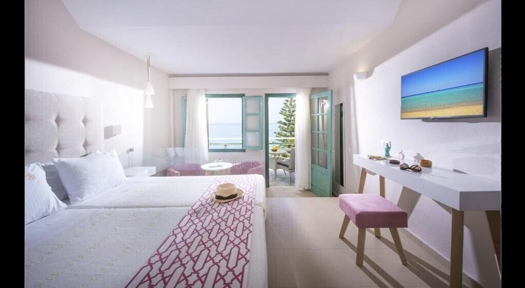 Изображение Petra Beach Apartments 3*