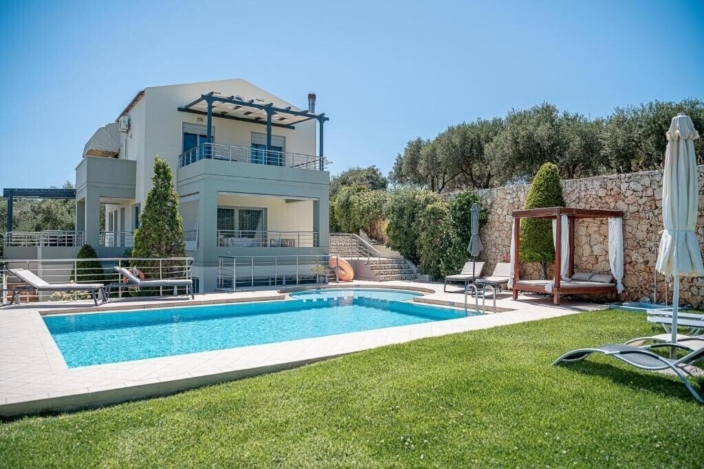 Фото Villa Athinais вилла