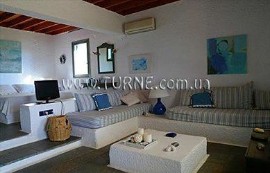 Отель Niriides Villas 4*