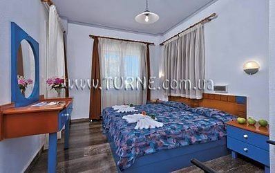 Отель Koukouras Hotel 3*