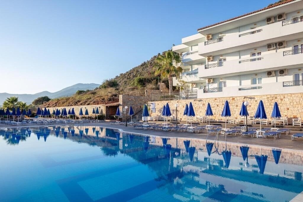 Отель Koni Village 3*