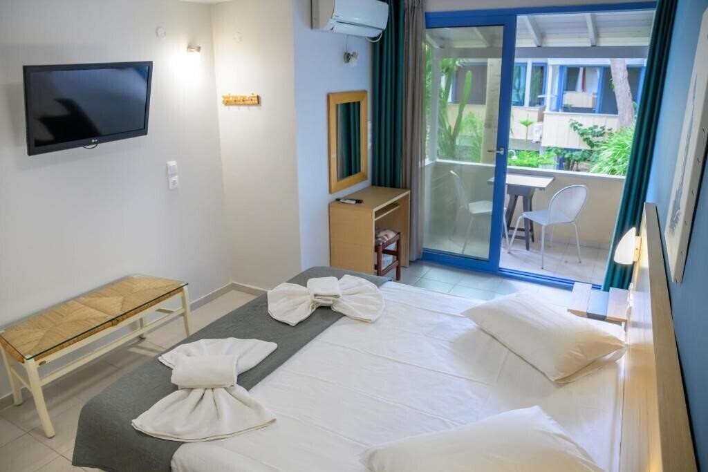 Изображение Rouda Bay Beach Hotel (ex. Rouda Bay Hotel) 3*
