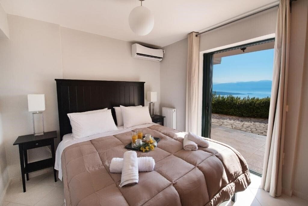 Фото Pearl Mansions 4*