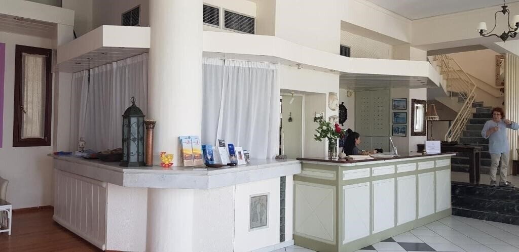 Фото Clara Hotel 3*