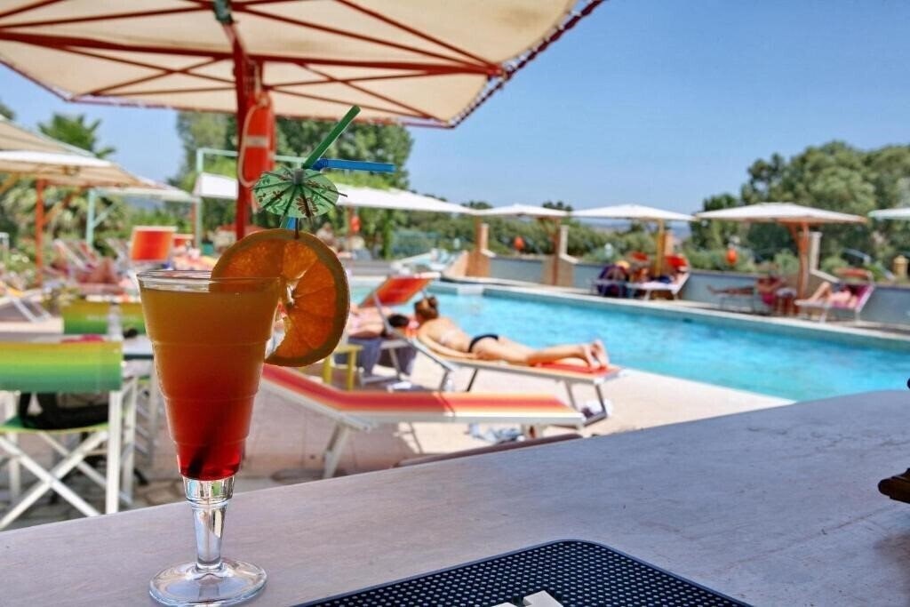 Изображение Malemi 3*