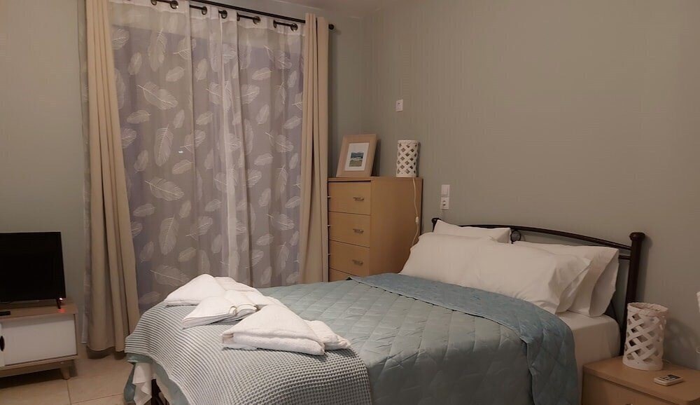 Фото Omega Rooms Anaxos отель без категории