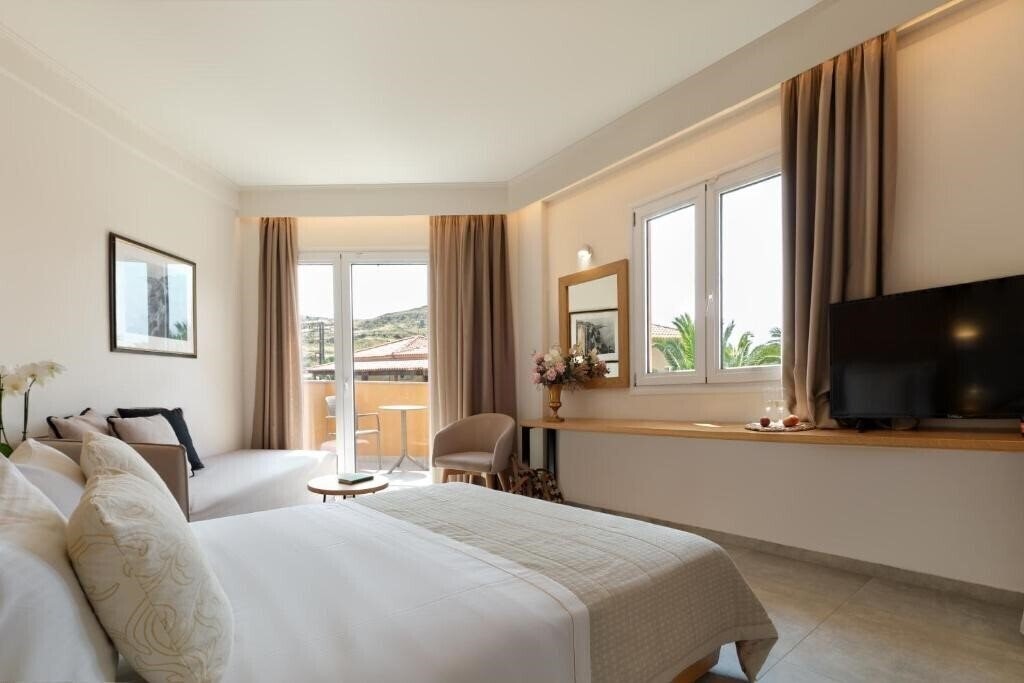 Фотография Aphrodite Hotel Lesbos 4*