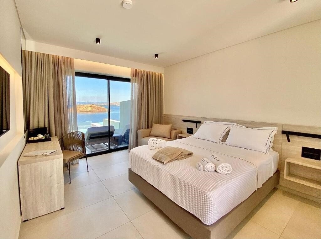 Изображение Eleia Seafront Villas 3*
