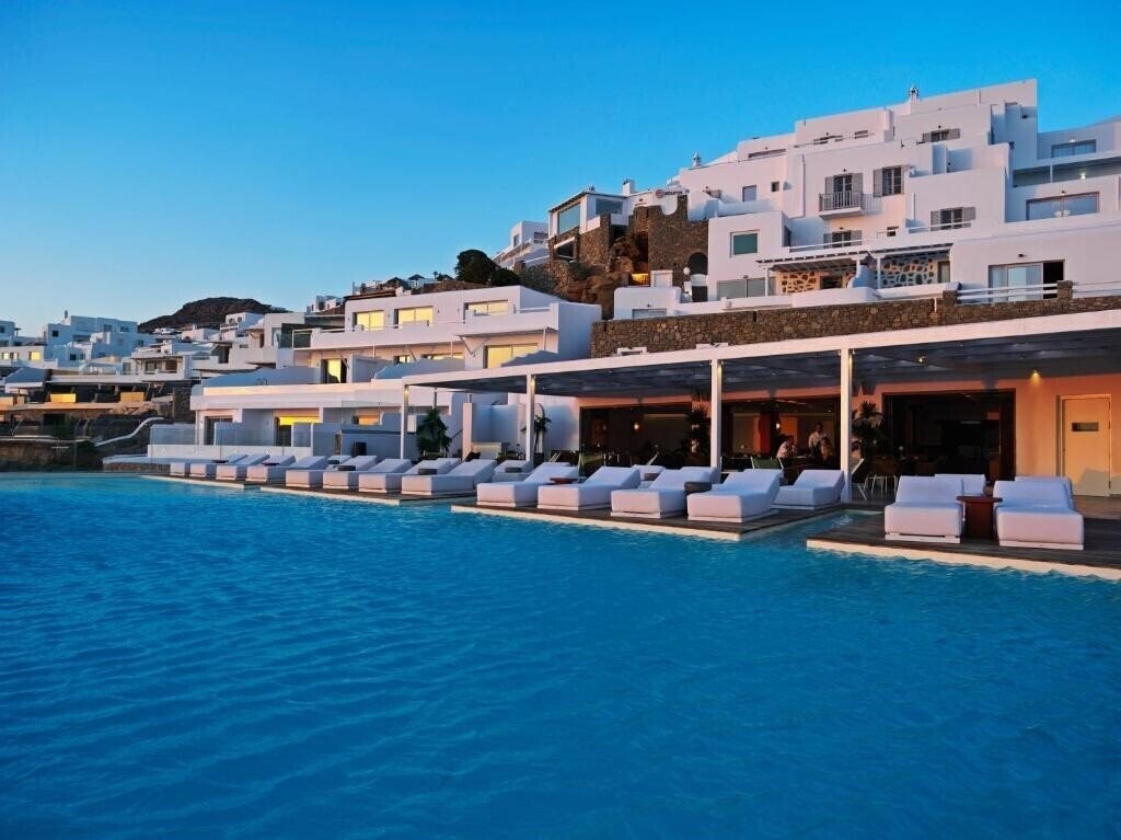 Фото Kouros Hotel & Suites 5*