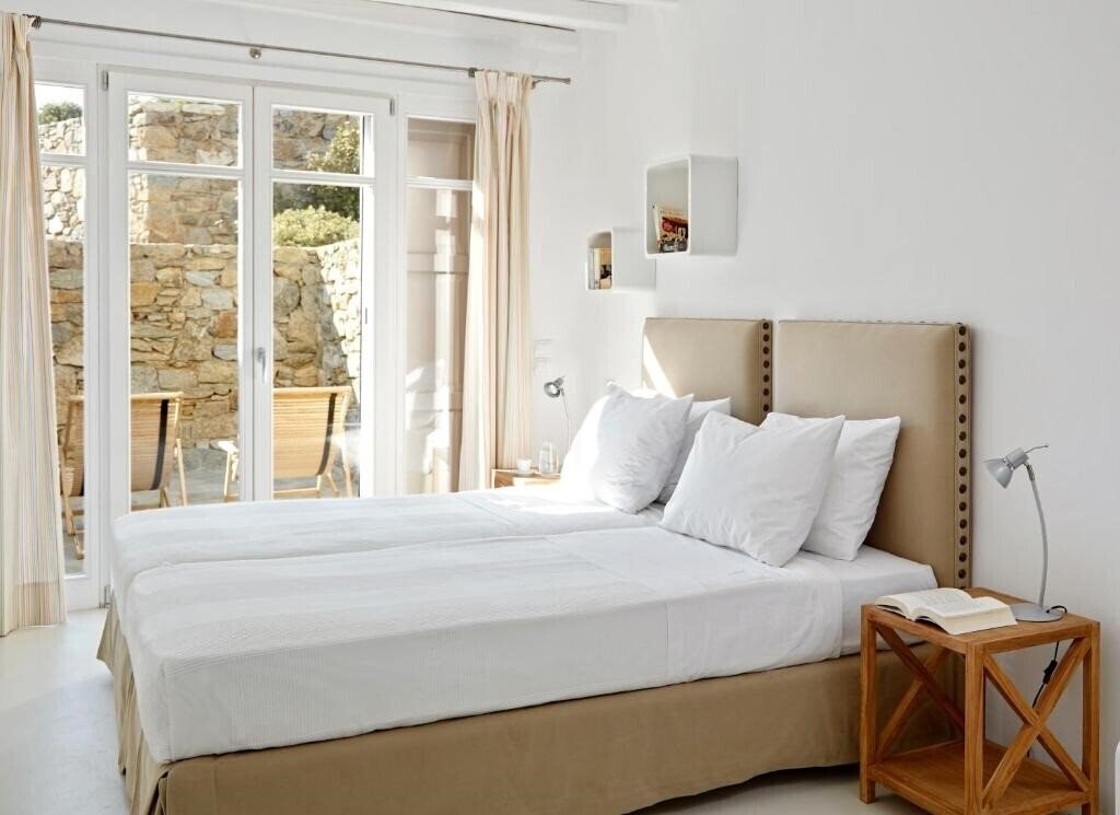 Фотография Elia White Residence 4*