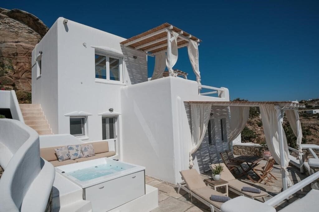 Фотография La Maison Blanche Mykonos 3*