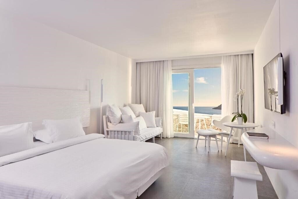 Картинка Myconian Royal 5*