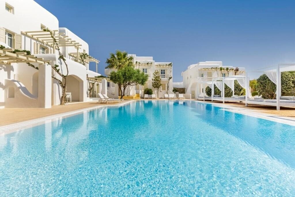 Отель Corfos Hotel 3*