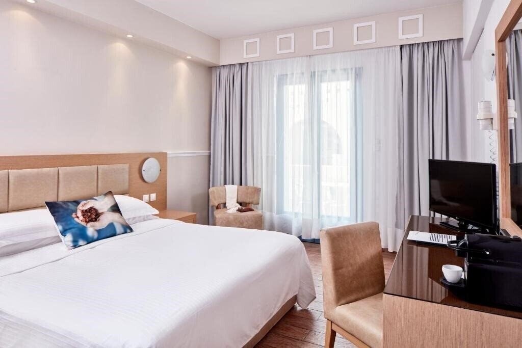 Изображение Lagos Mare Hotel 4*