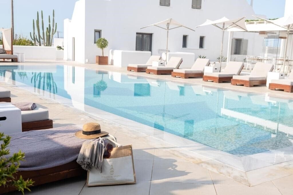 Отель 18 Grapes Hotel 4*