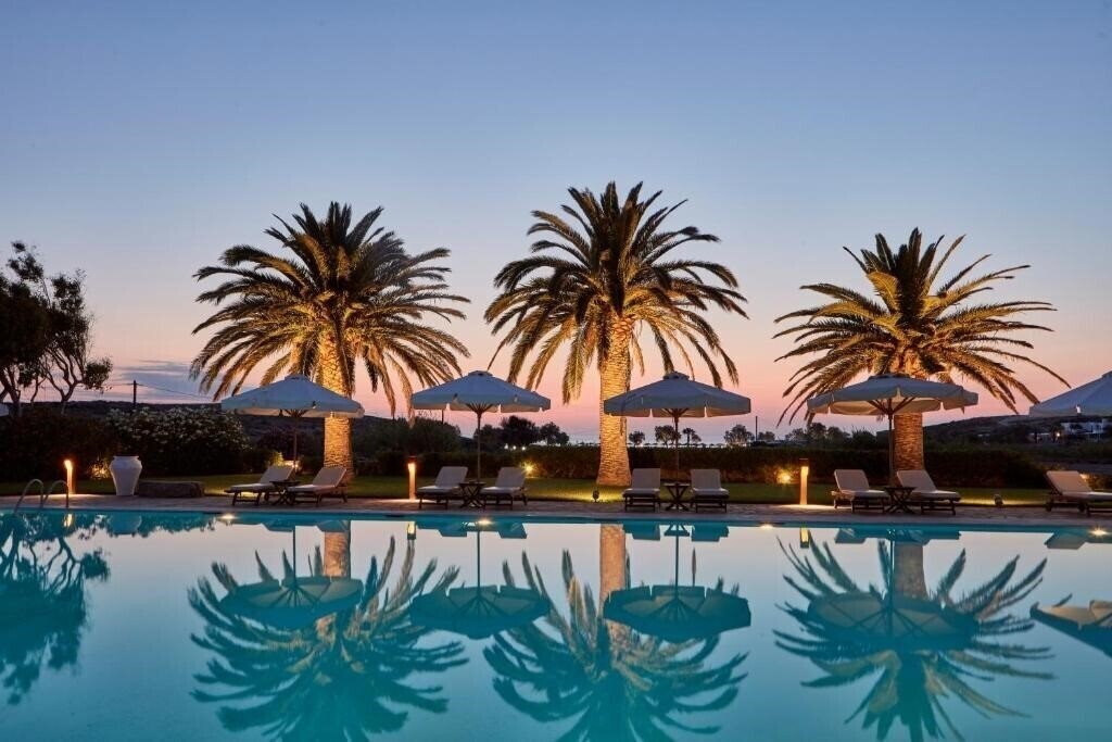 Отель Yria Island Boutique Hotel & SPA 5*