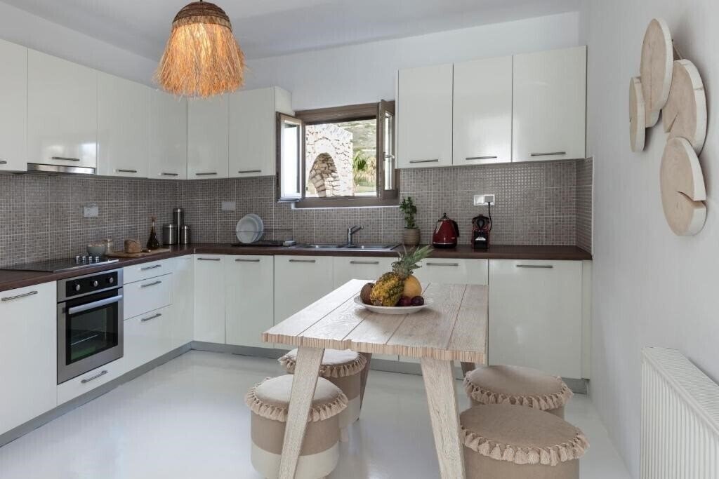 Картинка Amalgam Homes Paros 4*
