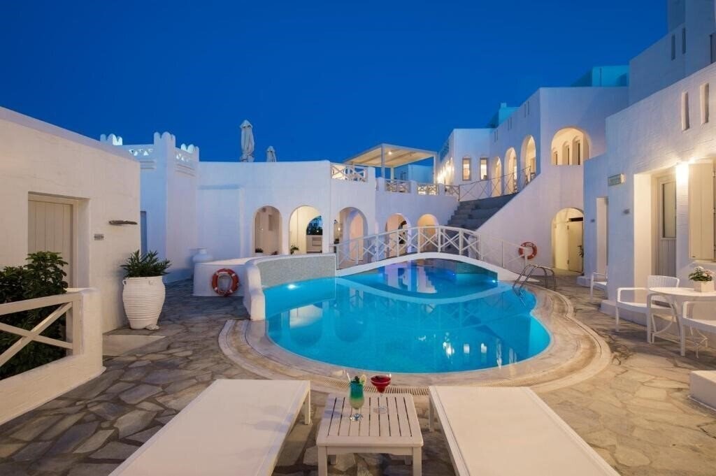 Фото Kanales Rooms & Suites 4*