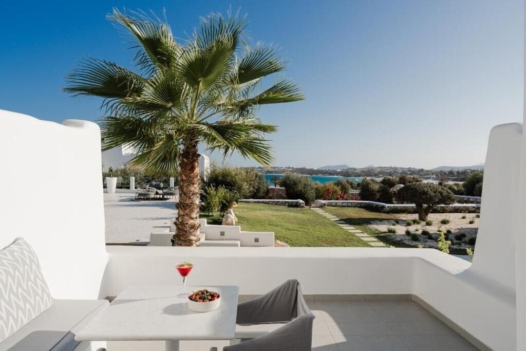 Картинка White Dunes Luxury Suites 4*