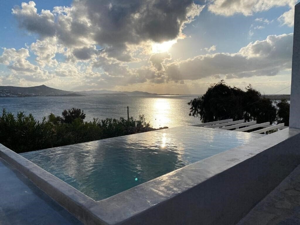 Картинка Krios Luxury Suites 3*