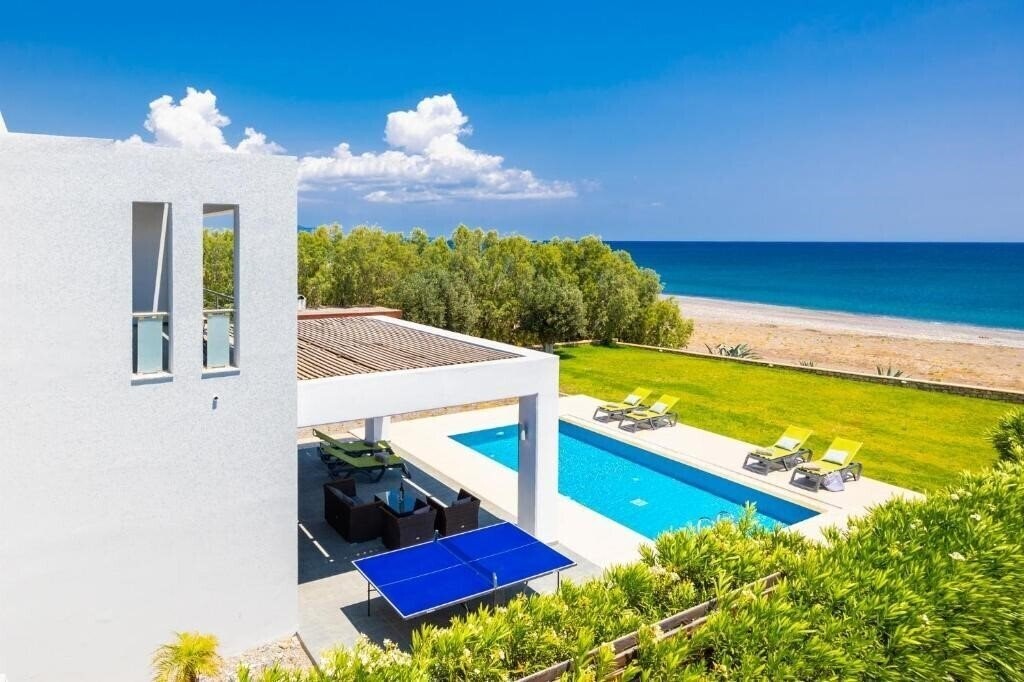 Отель Lachania Villa 5*