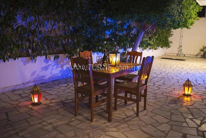 Изображение Blue Roses Studios 2*