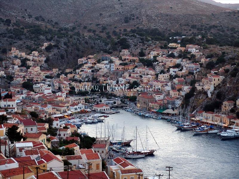 Фото Kokkini Paparouna Villa вилла