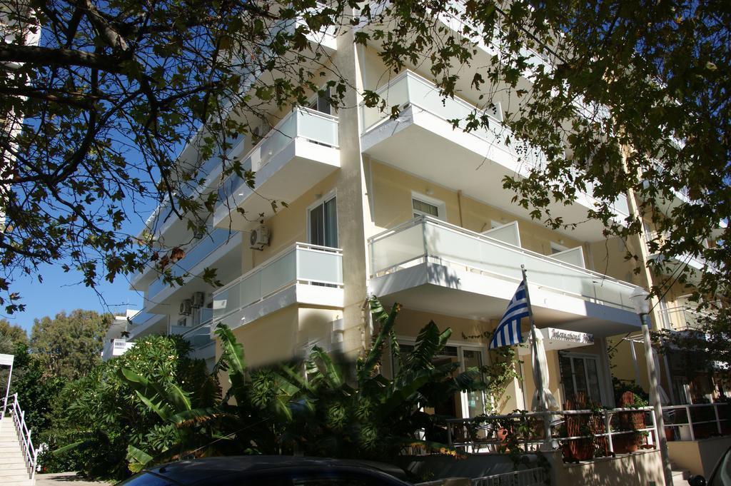 Отель International 2*