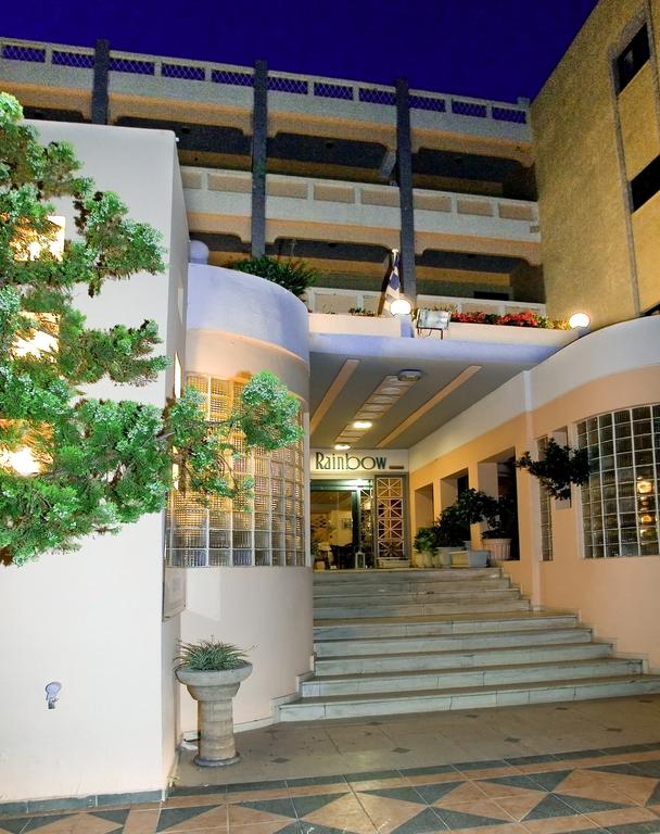 Отель Rainbow 2*