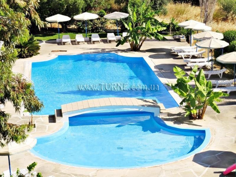 Отель Golden Sunrise 3*