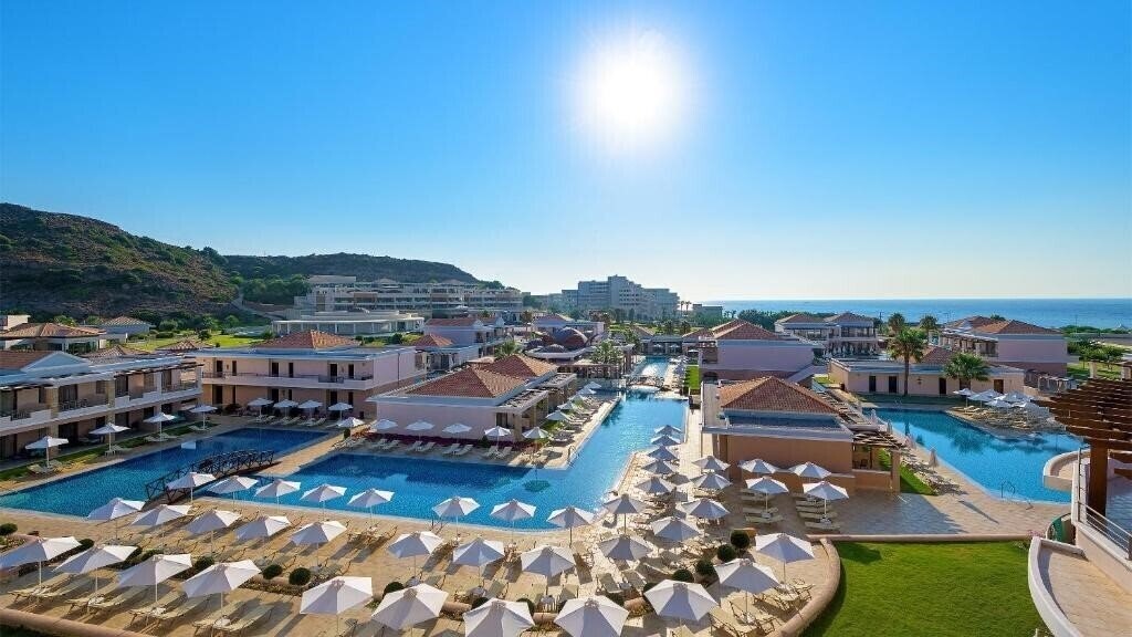 Отель La Marquise 5*