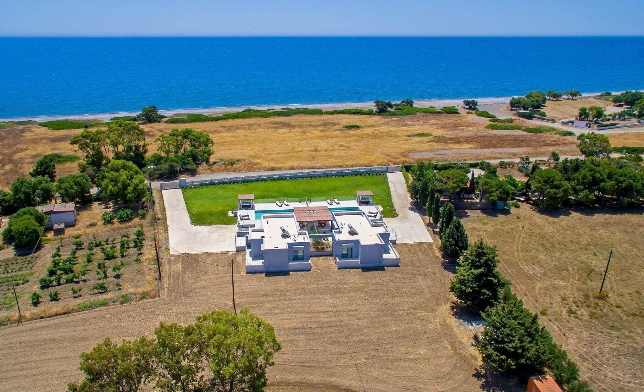 Отель Greatland Villas вилла