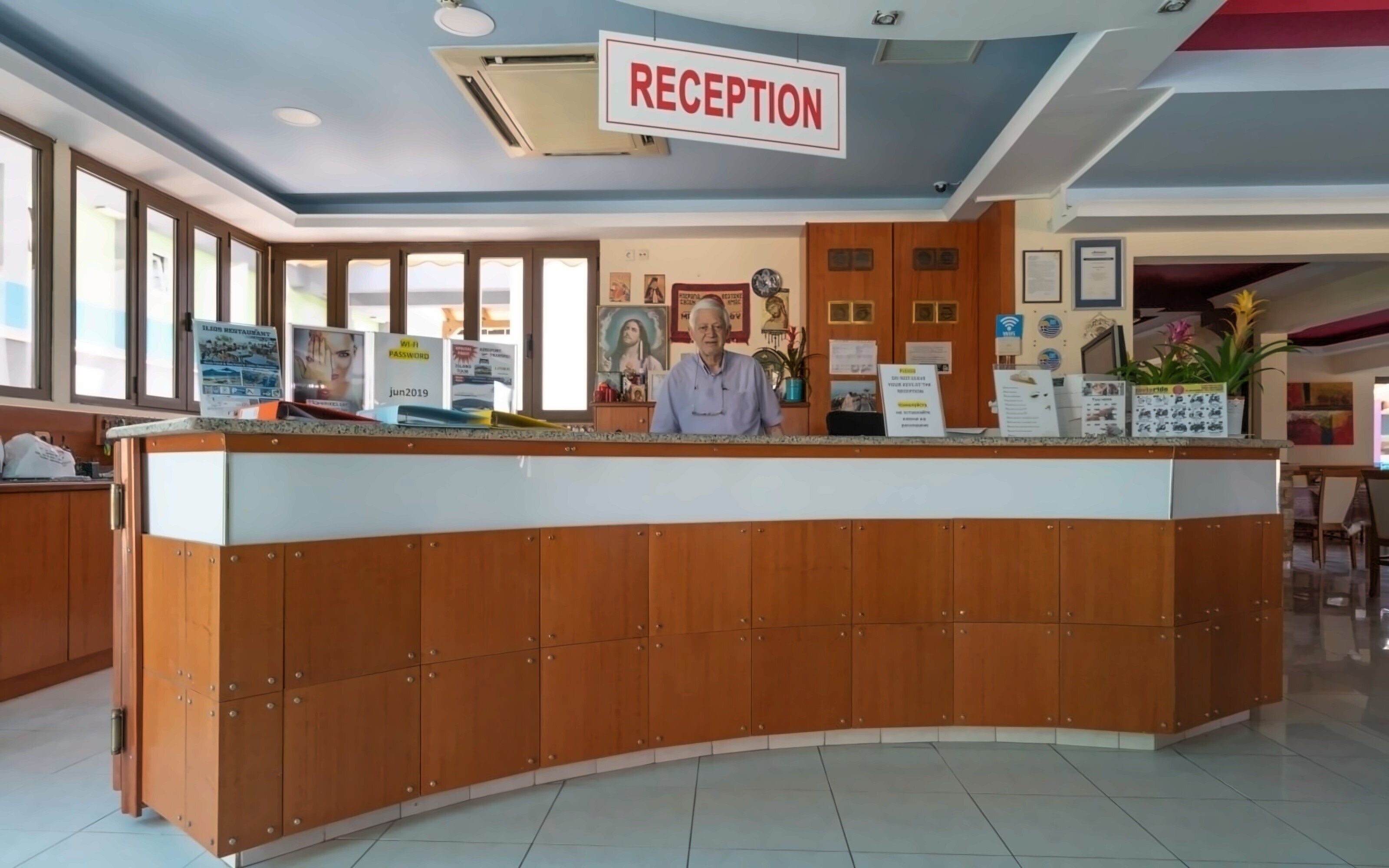 Фотография Grecian Fantasia Resort 2*
