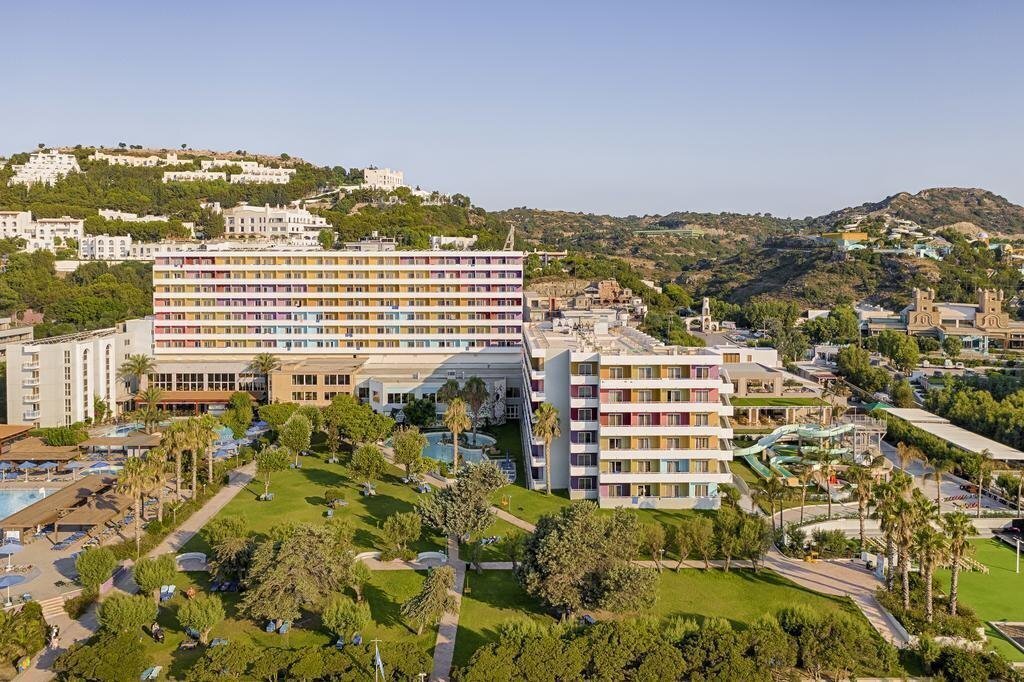 Отель Esperides Beach 4*