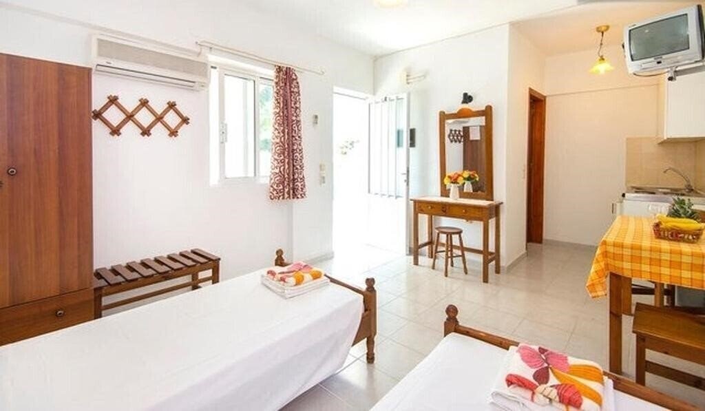 Фотография Evi 3*