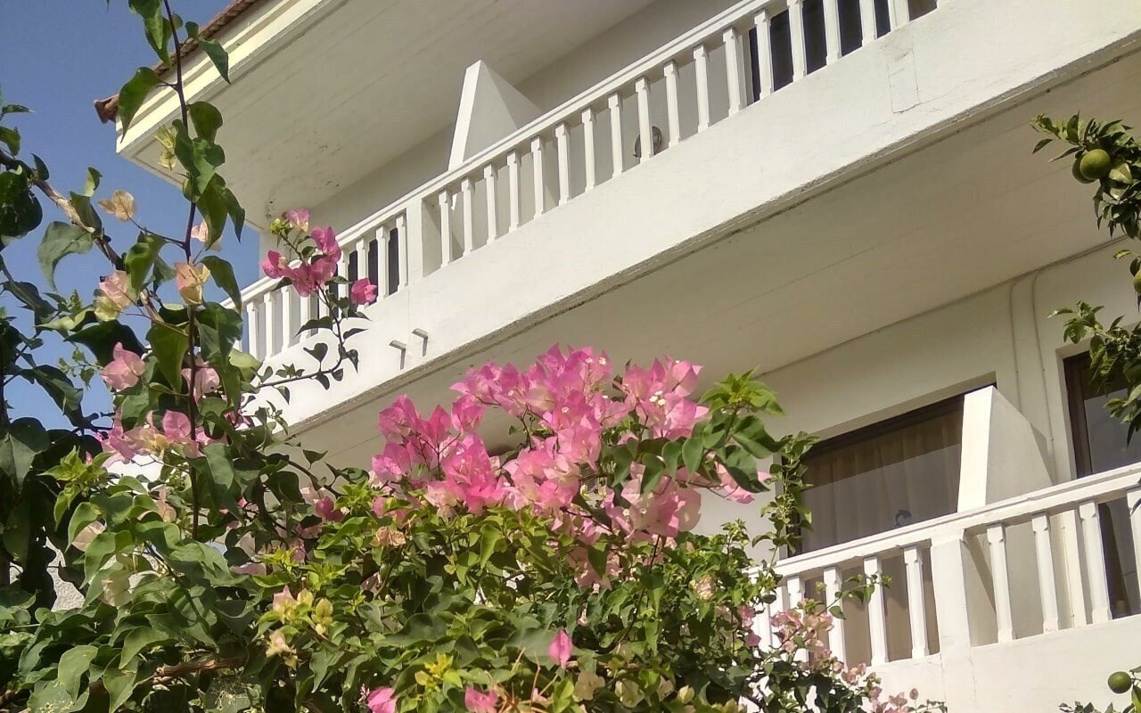 Отель Panorama Gennadi 2*