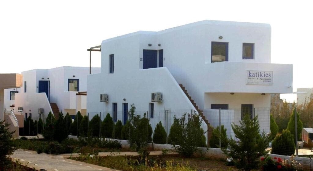 Отель Katikies Studios & Apartments 3*