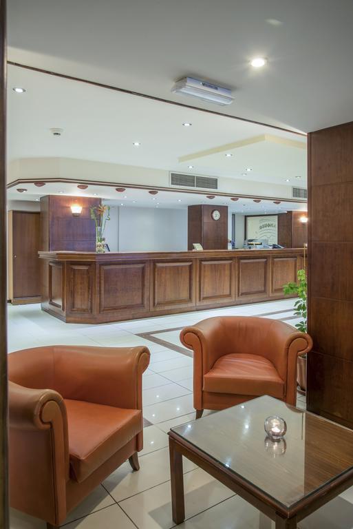 Картинка Manousos 3*