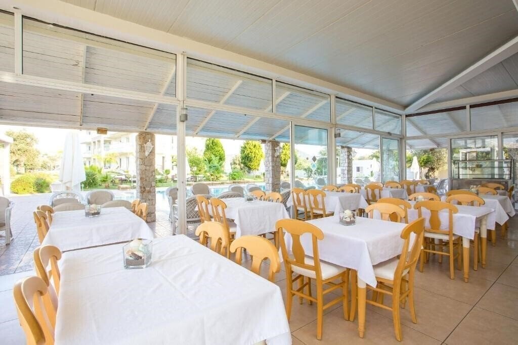 Картинка Evita Sun Resort 3*