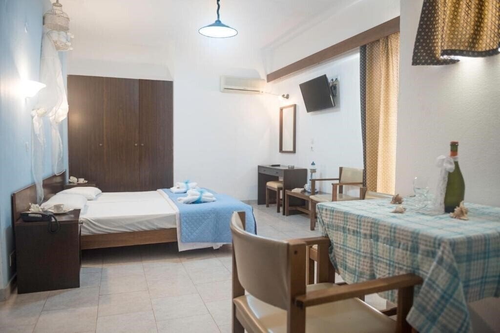 Фото Antonios Rhodes 4*