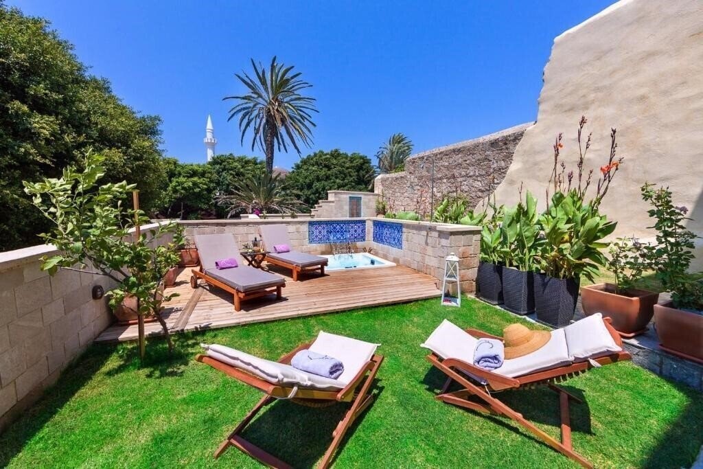 Отель In Camera Art Boutique Hotel 4*