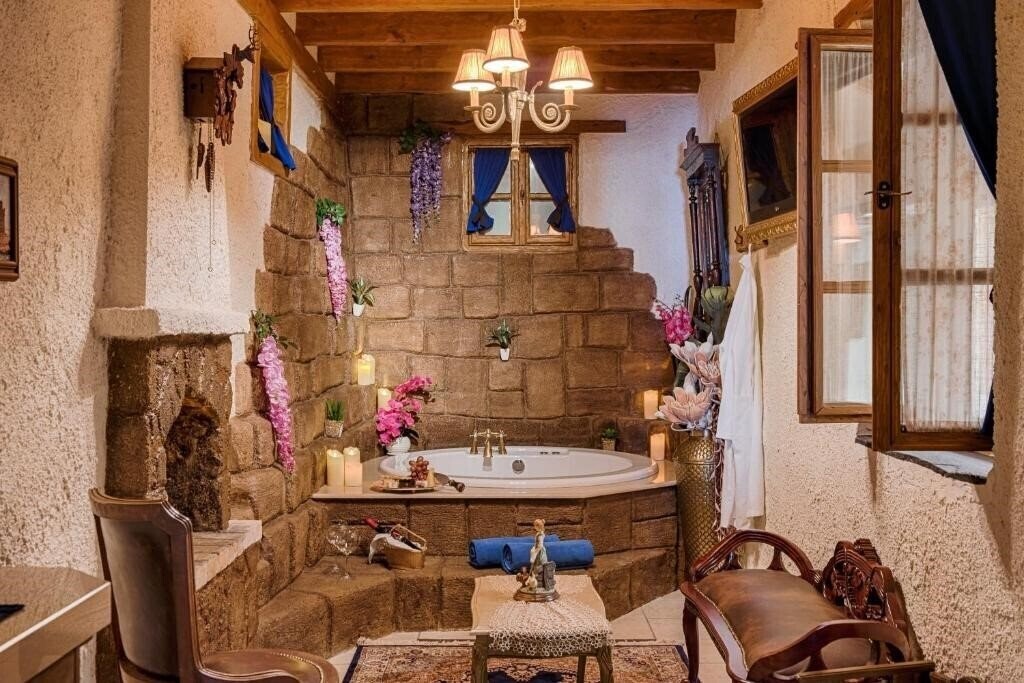Отель Koukos Traditional Guesthouse 4*